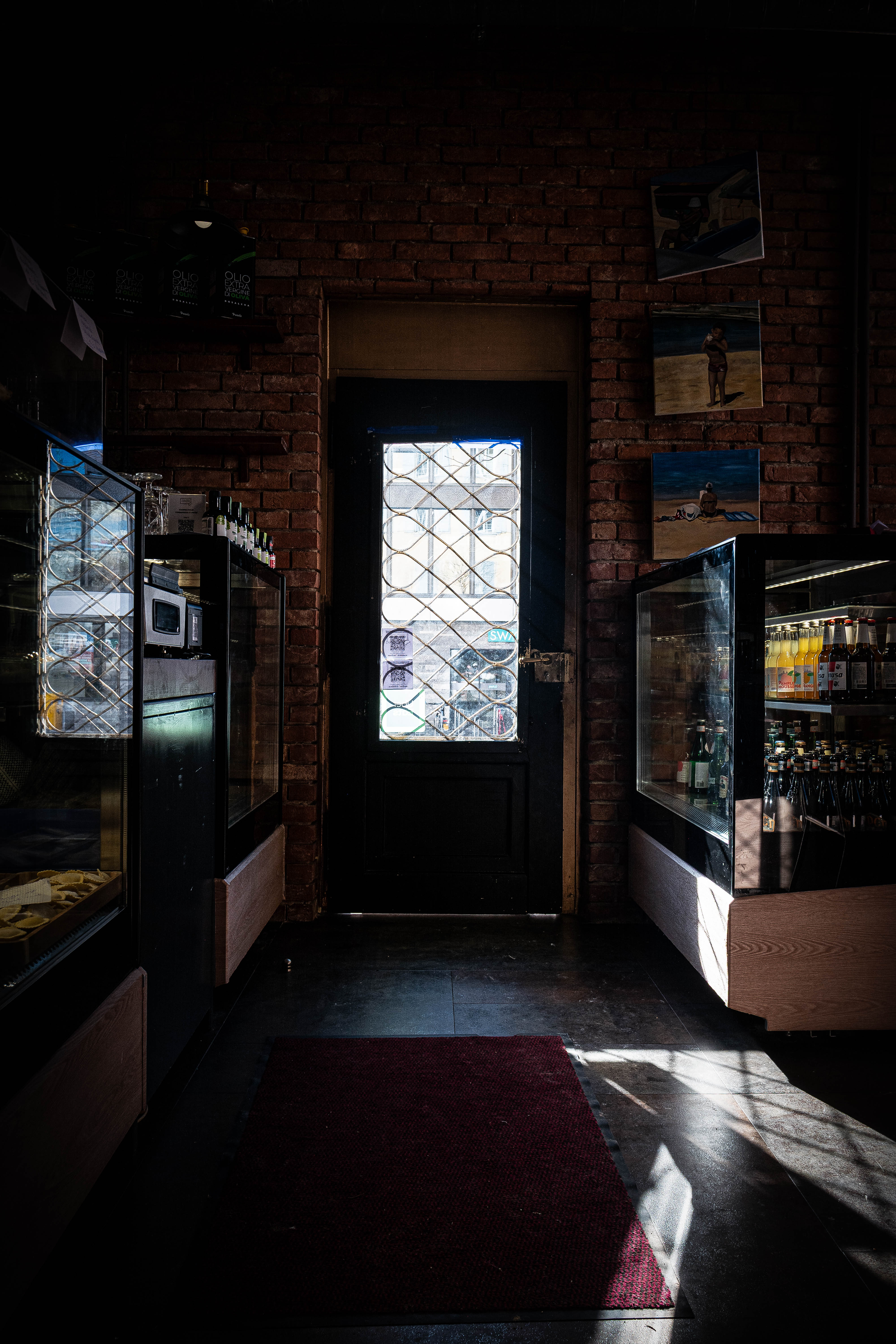 Farmacia Angelucci — image 8